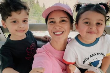 Ravshana Kurkova shared new photos with her grown-up children.