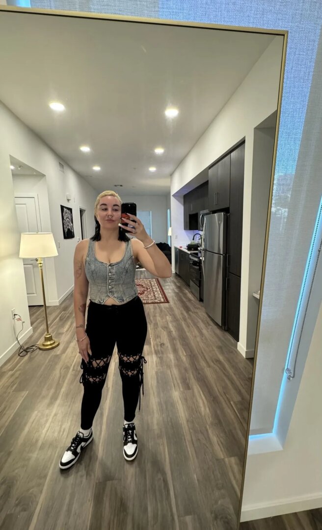 Аманда Байнс