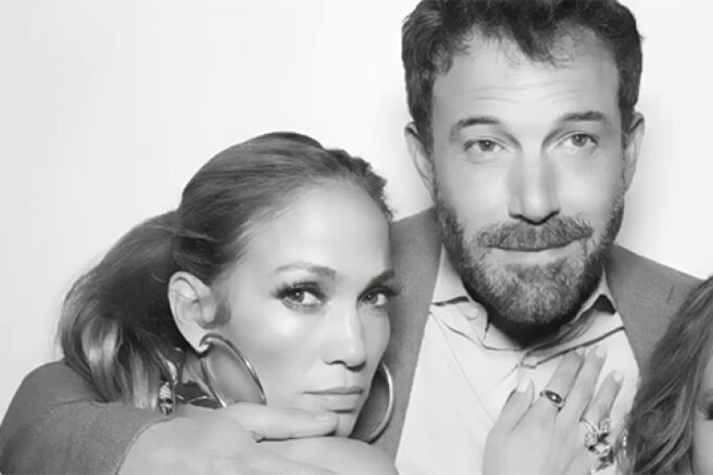 The first photo on Instagram after the resumption of the novel: Jennifer Lopez and Ben Affleck appeared at Leia Remini's party