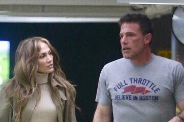 Jennifer Lopez and Ben Affleck appeared in public amid divorce rumors