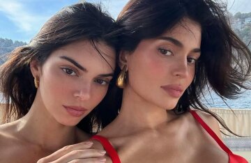 Kylie and Kendall Jenner are on holiday in Mallorca with their mother Kris