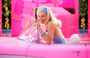 Margot Robbie reacts to her absence from an Oscar nomination