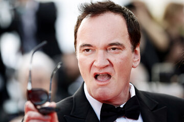 Quentin Tarantino refused to support his mother because of a child's resentment. She answered him