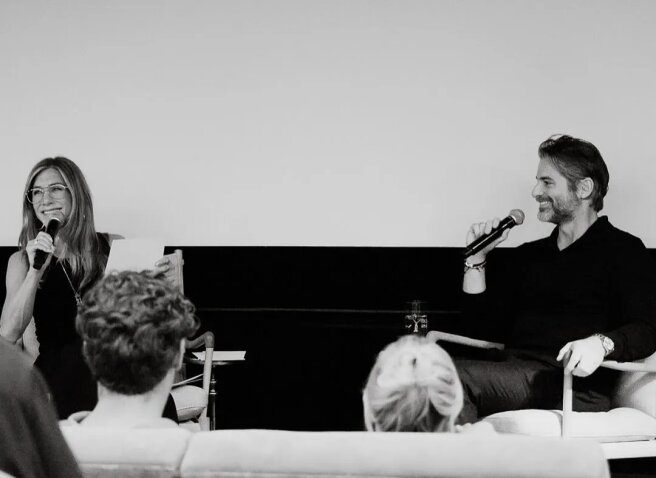 Дженнифер Энистон и Джим Кёртис