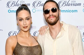 Pete Davidson's girlfriend, Elsie Hewitt, explained why she refused to breastfeed her newborn daughter.
