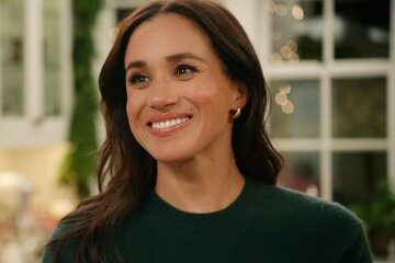 "Saccharine hypocrisy." Online critics criticize Meghan Markle's Christmas cooking show.