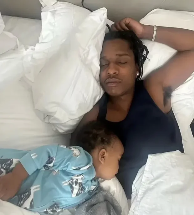 A$AP Rocky с сыном