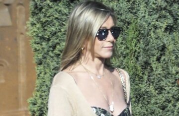 Jennifer Aniston appeared in public amid criticism of her “changed” face