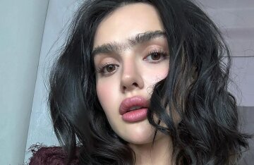 "There's not enough mustache." Dina Saeva published a photo with a unibrow, which her subscribers perceived ambiguously