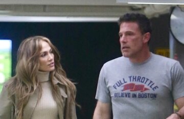 Jennifer Lopez and Ben Affleck appeared in public amid divorce rumors
