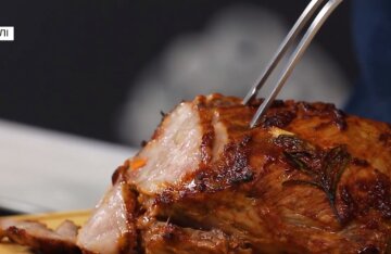 What to cook for Easter: the recipe for the perfect pork from Grigory Herman