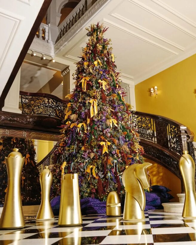 Ёлка в отеле Claridge’s