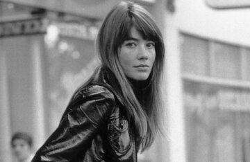 French singer and 60s style icon Françoise Hardy has died