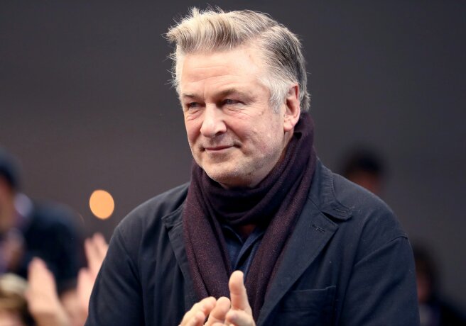 Alec Baldwin re-indicted for manslaughter