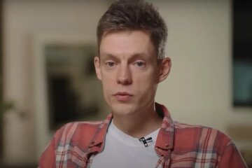 Yuri Dud* was sentenced in absentia to 1 year and 10 months in prison for violating his duties as a foreign agent.