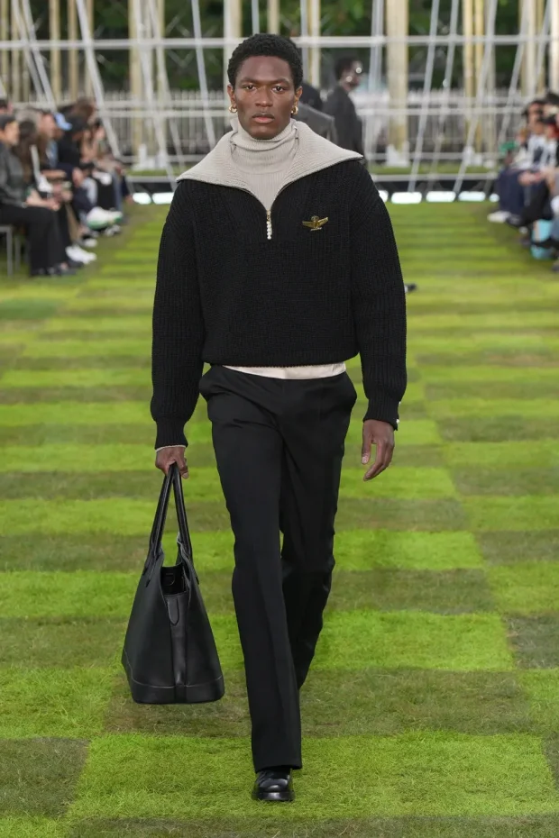 Louis Vuitton весна-лето — 2025/Фото: Isidore Montag/Gorunway