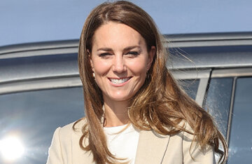 Kate Middleton returned to her royal duties after the holidays and met with the military in England