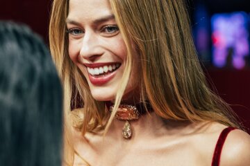 Margot Robbie at the Paris premiere of Wuthering Heights