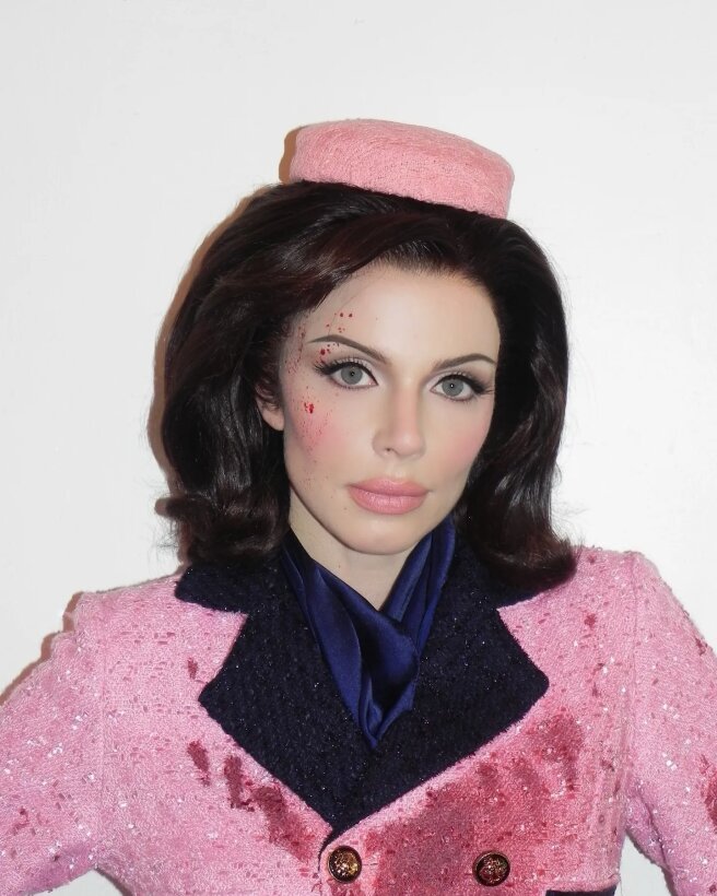 Джулия Фокс