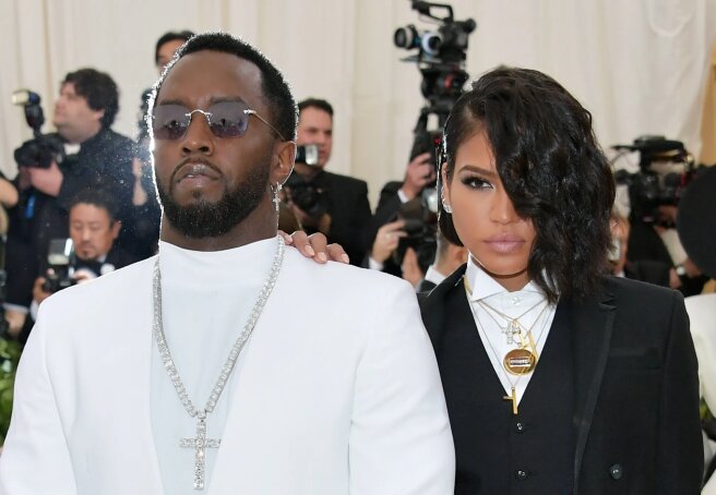 A video of P Diddy beating his ex-girlfriend Cassie Ventura has surfaced online.