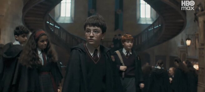 Арабелла Стэнтон, Доминик Маклафлин и Аластер Стаут