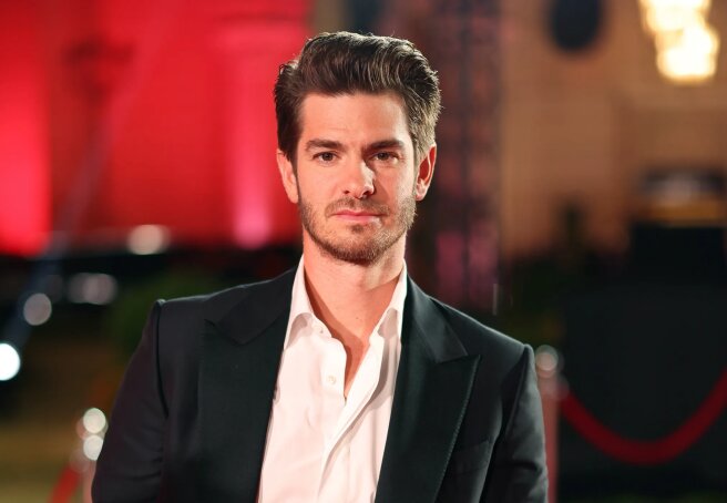 Andrew Garfield is dating a girl who calls herself a "professional witch"