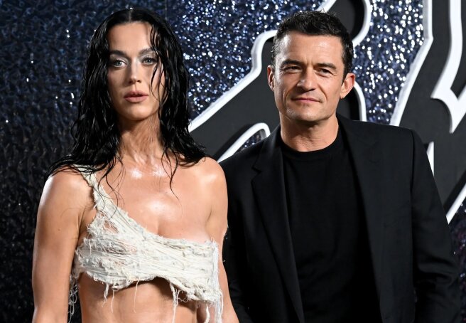 "He Doesn't Know a Single Katy Perry Song." The Internet Discusses Orlando Bloom's Confused Face at the MTV Video Music Awards