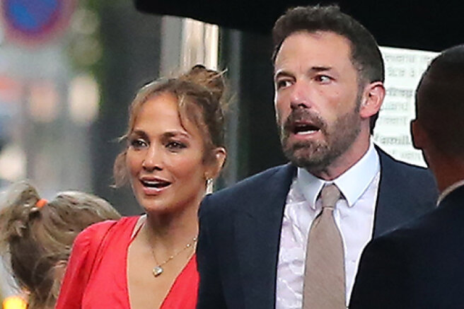 Jennifer Lopez and Ben Affleck spend time with their children in Paris after their wedding in Las Vegas: photos