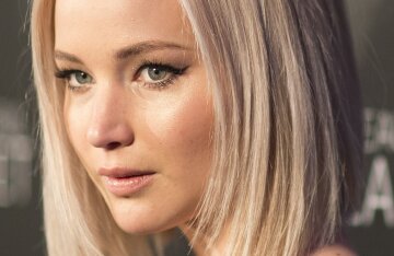 Jennifer Lawrence smiling at an event in 2016