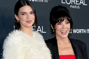 Kendall and Kris Jenner, Heidi Klum, Helen Mirren, and Gillian Anderson at the L'Oreal Paris Gala