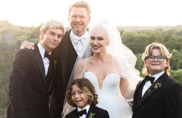 Gwen Stefani has published new pictures from the wedding with Blake Shelton