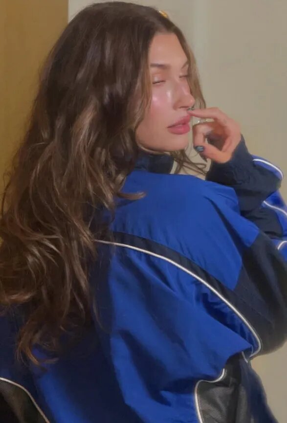 Хейли Бибер