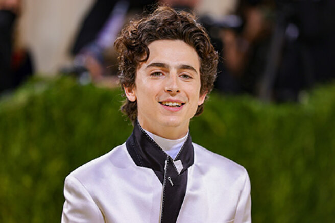 Media: Timothy Chalamet is dating a Victoria's Secret model