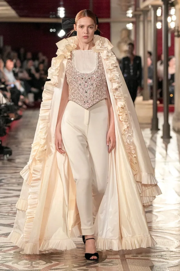 Chanel Couture осень-зима — 2024/Фото: Isidore Montag/Gorunway
