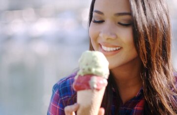 Is it possible to eat ice cream in the heat and how to do it correctly