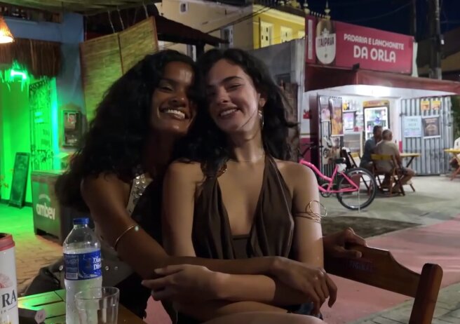 Нара Баптиста и Дева Кассель