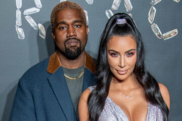 Kanye West wants to return to Kim Kardashian: on Valentine's Day, he sent his ex-wife a car with flowers