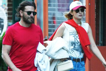 Gigi Hadid and Bradley Cooper walked around New York in pairs