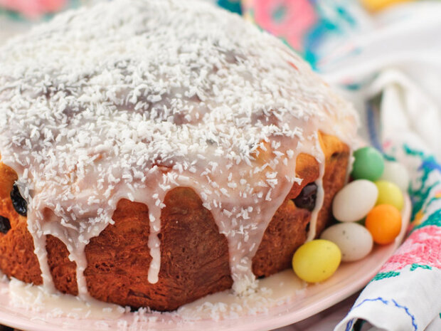 Easter cake in the bread maker