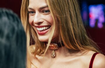 Margot Robbie at the Paris premiere of Wuthering Heights