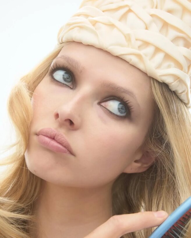 Эппл Мартин