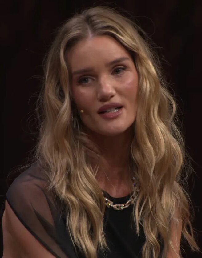 Рози Хантингтон-Уайтли