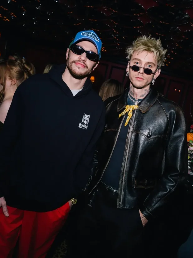 Пит Дэвидсон и Machine Gun Kelly