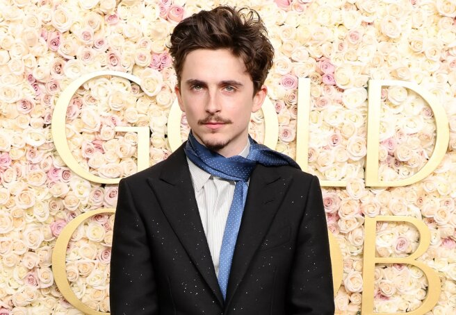 Timothée Chalamet hits the red carpet at the 2025 Golden Globes