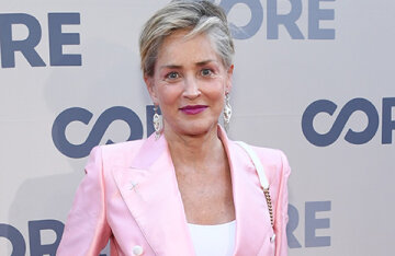 Sharon Stone spoke about the experiences after unsuccessful pregnancies: "Women have to endure it alone and in secret, with a sense of failure"
