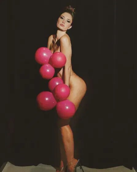 Агата Муцениеце