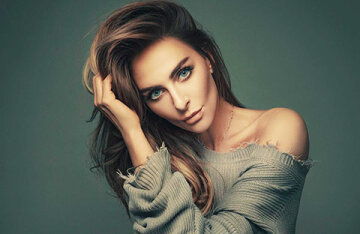 Ekaterina Barnabas: "No one wants war! Personally, I only want peace and friendship!"