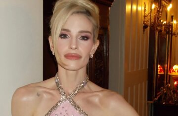 "My life has been turned upside down. Why do people want me to look like everything is fine?" Kelly Osbourne, who was suspected of anorexia, responded to criticism.