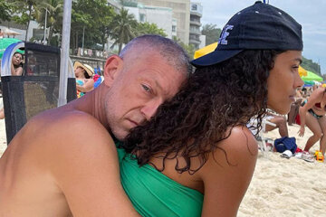 Tina Kunaki has published new pictures with Vincent Cassel in honor of the wedding anniversary