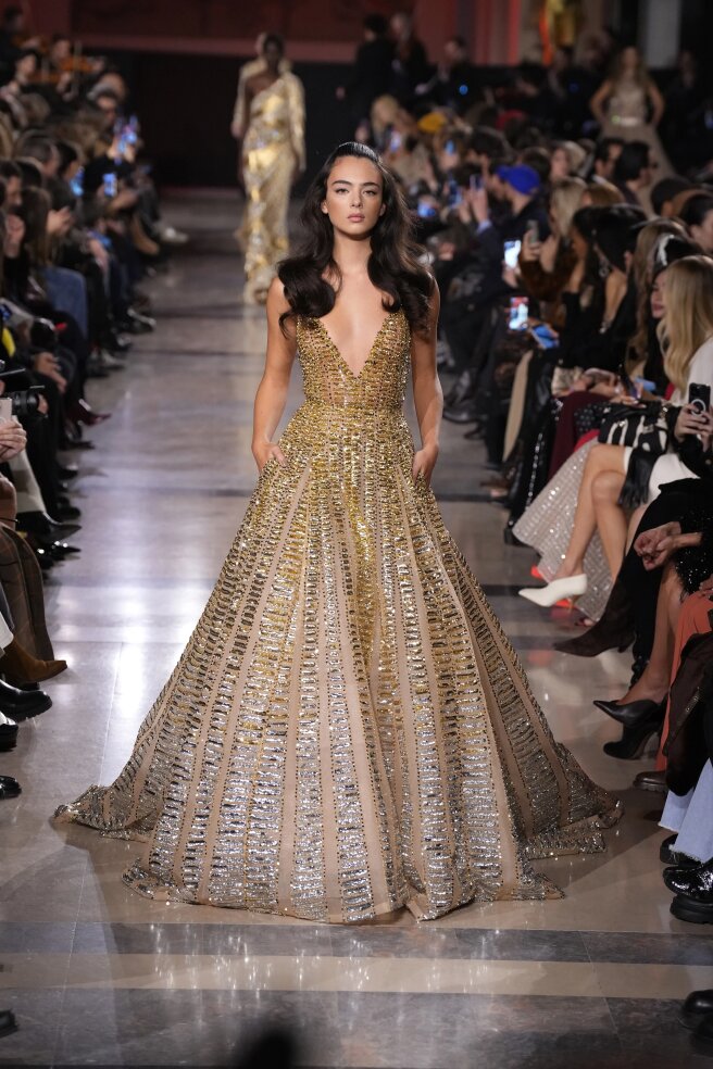 Дева Кассель